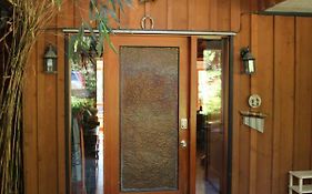 Five Elements Lodge B&B With Outdoor Spa